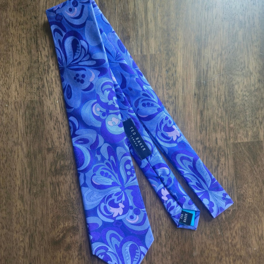 Ted Baker London Mens Silk Tie Blue Purple Floral Paisley Hand Tailored